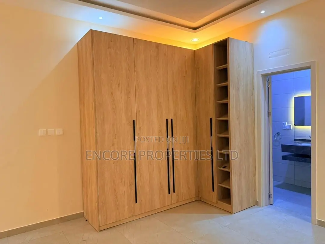 4bdrm House in Trassaco Springs, East Legon for sale