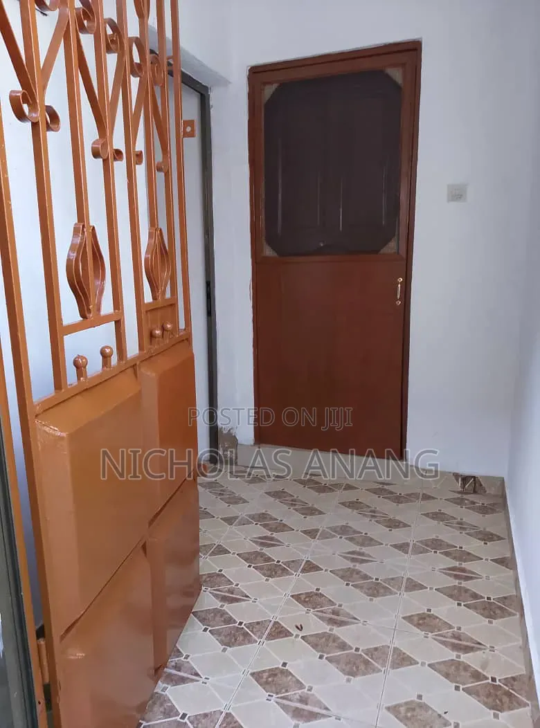 1bdrm Apartment in The Dorns Properties, New Town for rent
