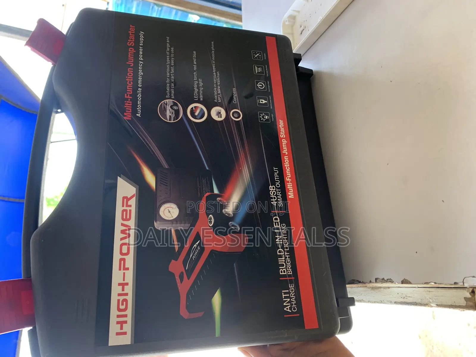 Smart Jump Starter With Compressor and Charging Ports