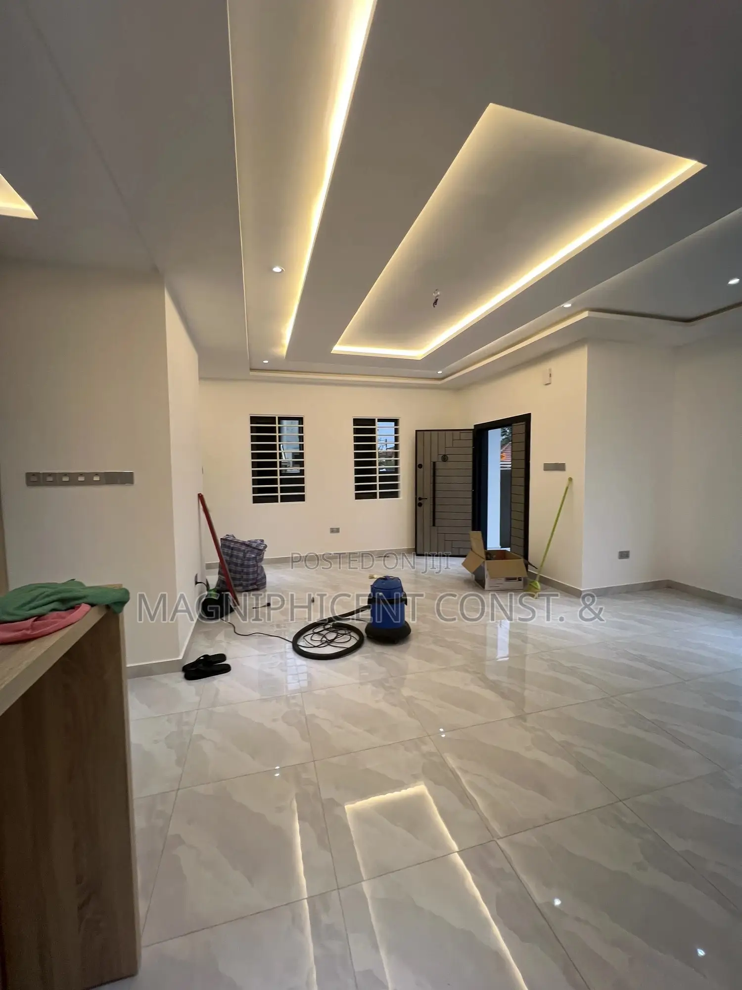 3bdrm House in Estates, East Legon for sale