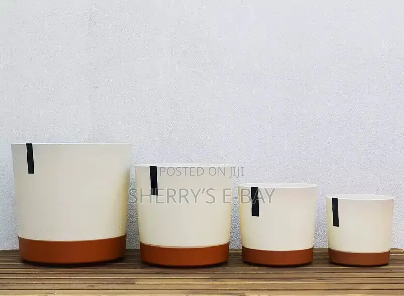 4 Set Planter Pots