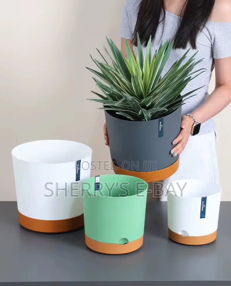 4 Set Planter Pots