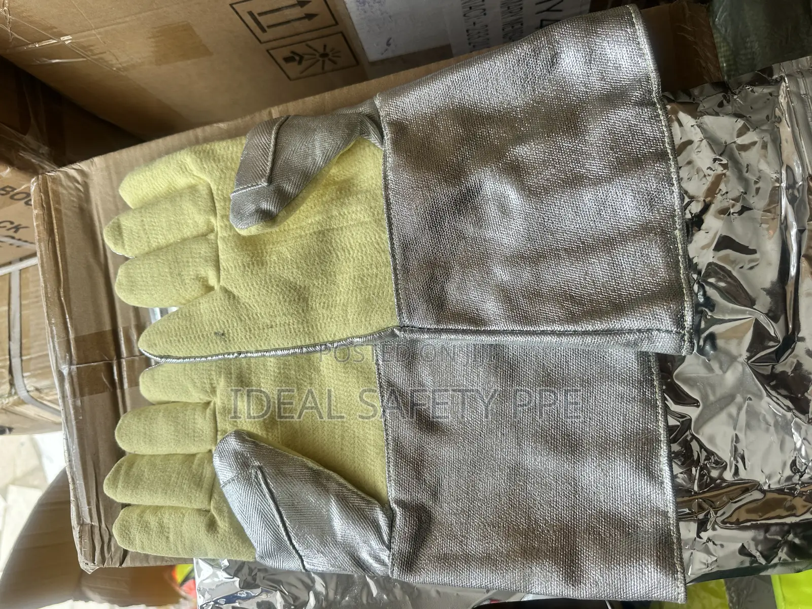 Aluminized Heat-resistant Glove