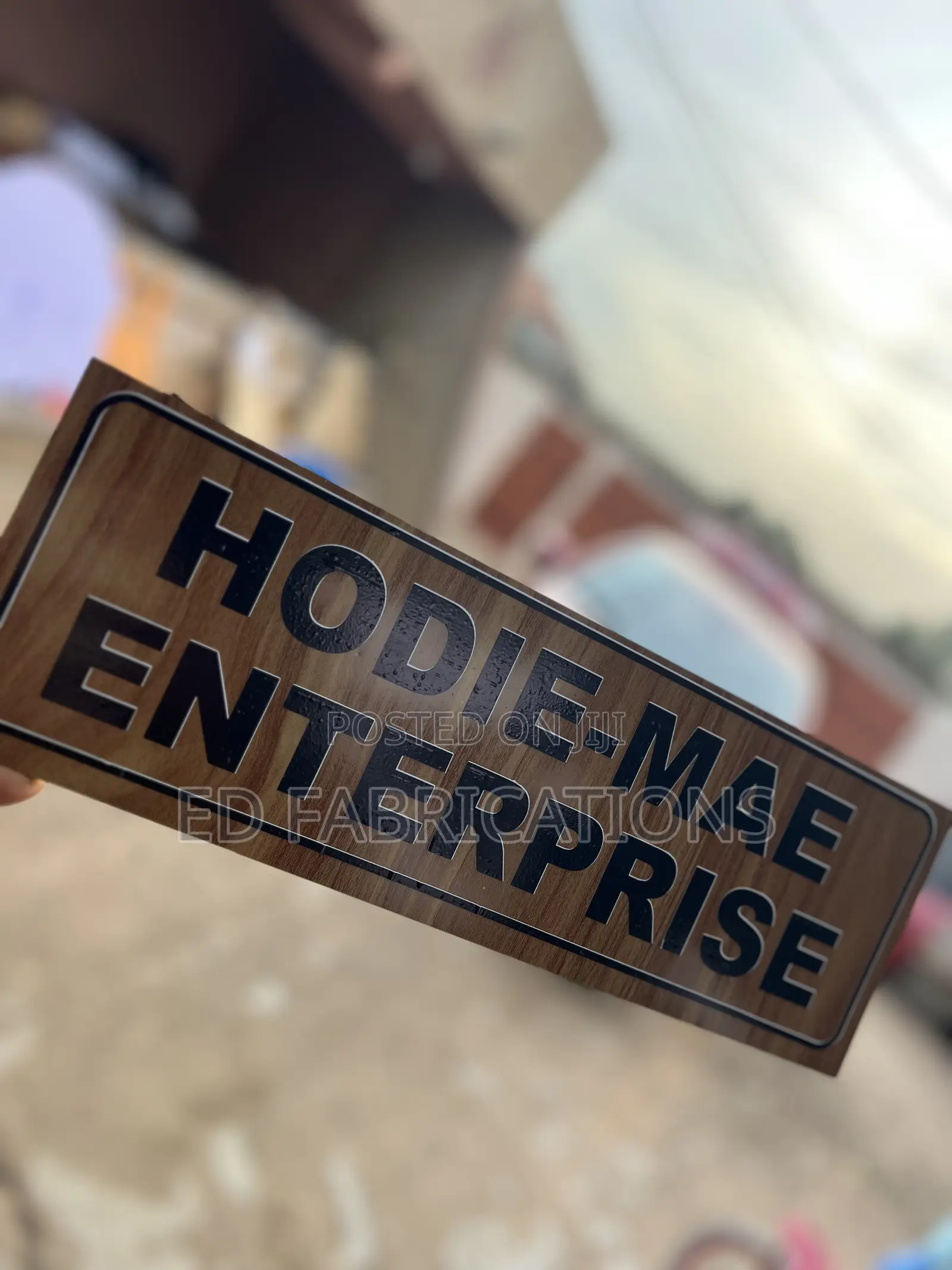 Wooden Door Label