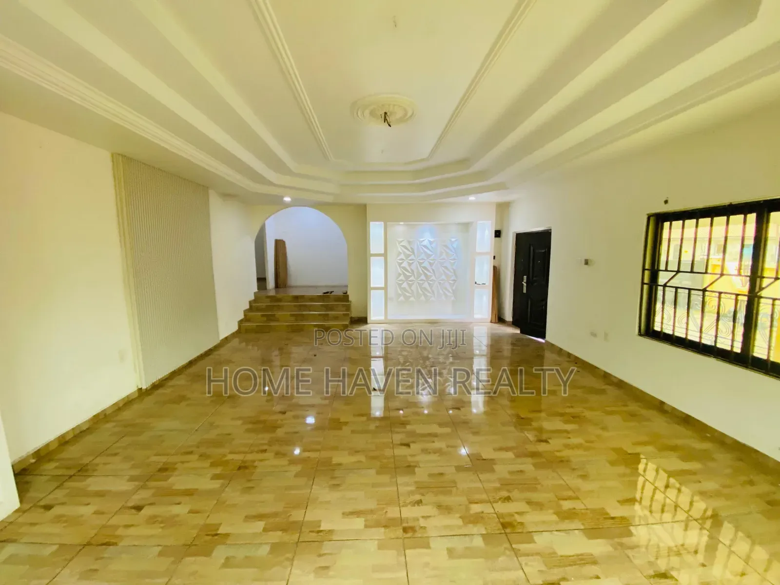 5bdrm House in Westland, Medifem Area for rent