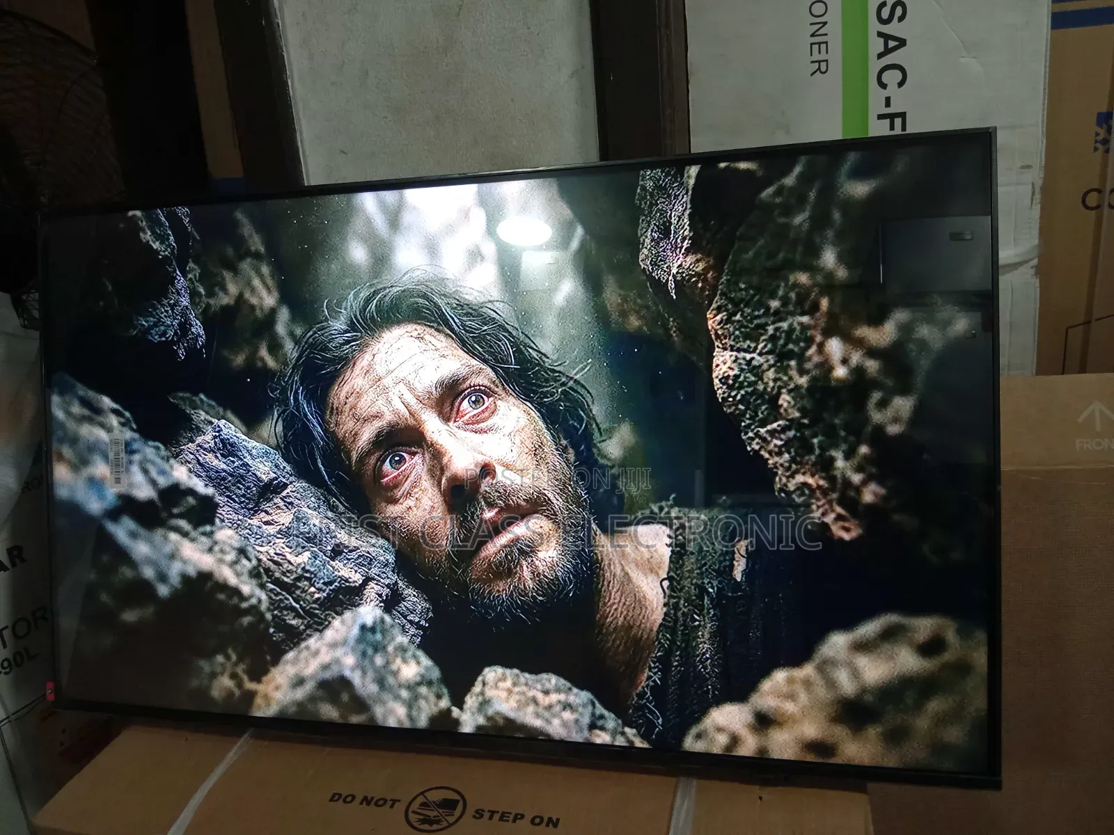 Samsung 43 F6000f Smart Tv Comfortable Viewing Tv