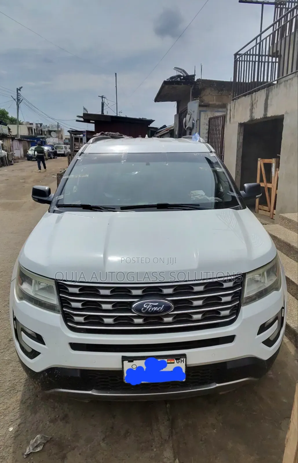 2017 Ford Explorer Windscreen Available