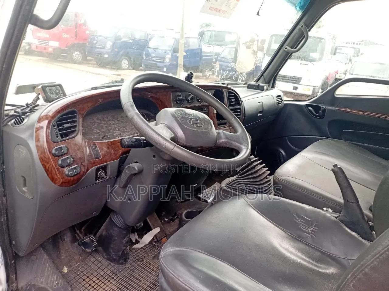 Hyundai E-Mighty Box