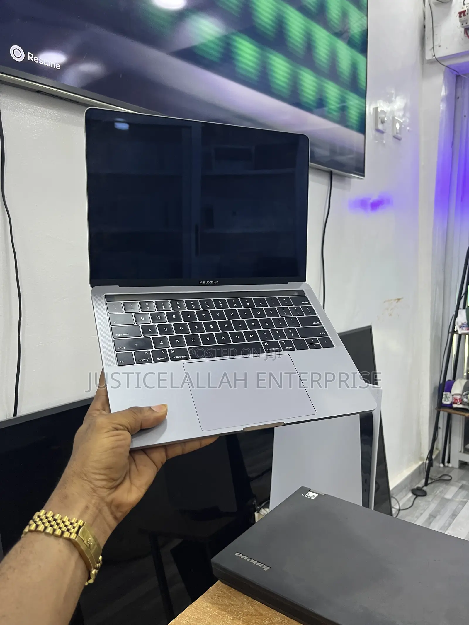 Laptop Apple MacBook Pro 2017 8GB Intel Core i5 SSD 256GB