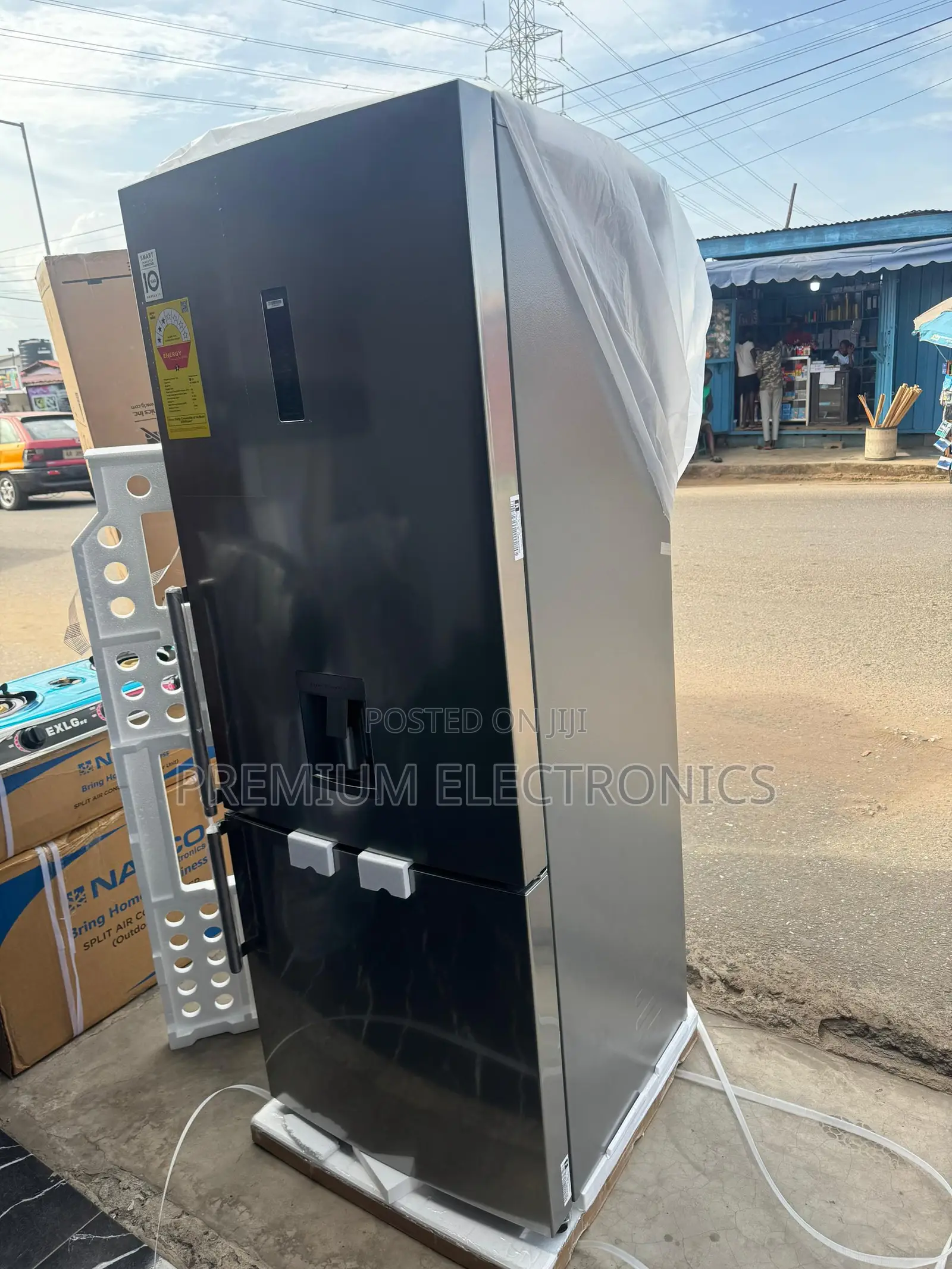 Lg 446l Frost Free Bottom Freezer Fridge | Water Dispenser