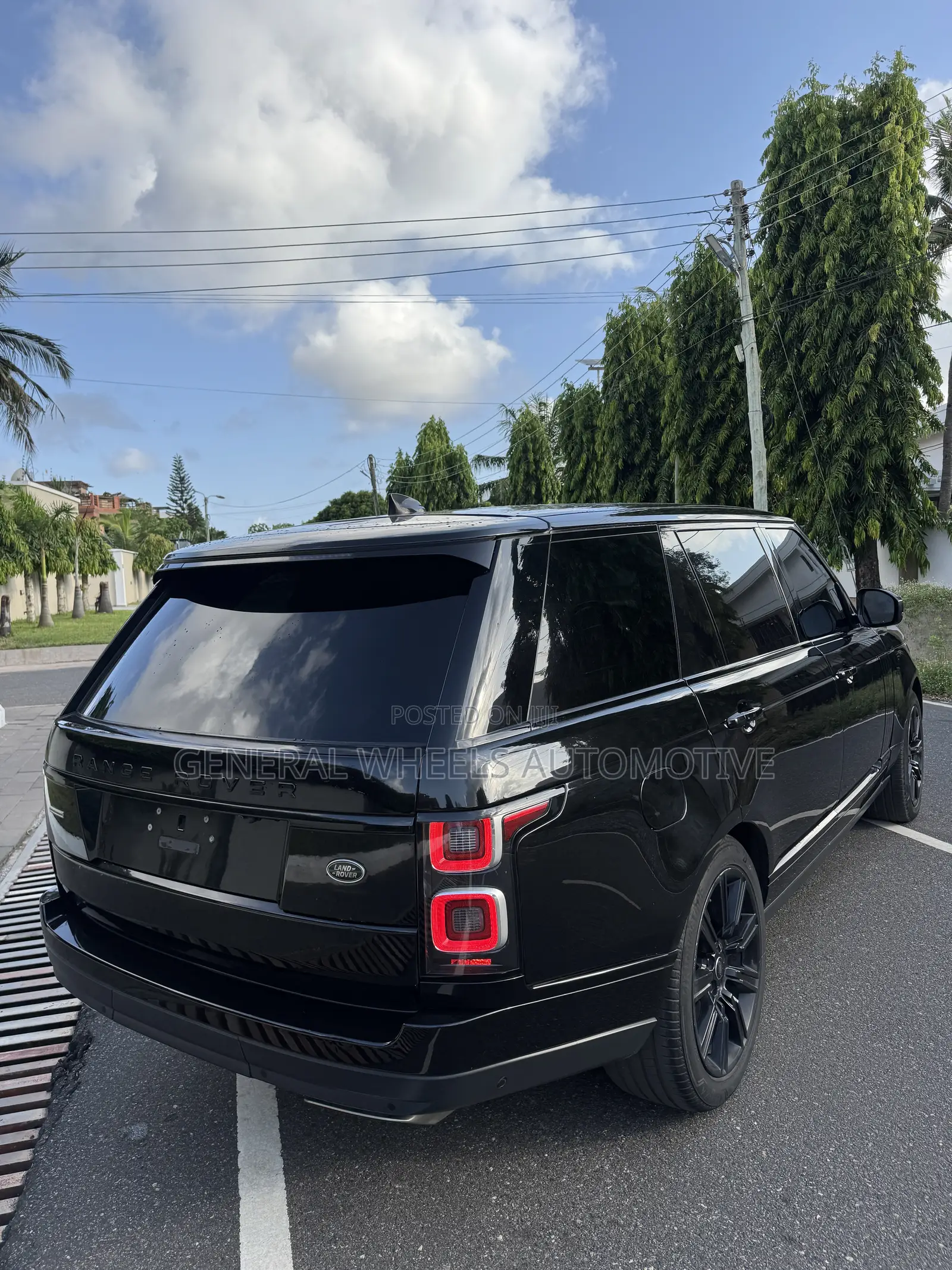 Land Rover Range Rover Vogue 2019 Black