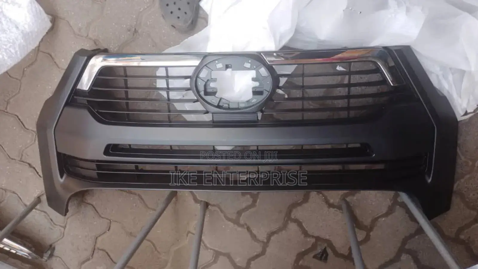 Toyota Hilux Front Shells/Grille 2019,2020,2021,2022,2023