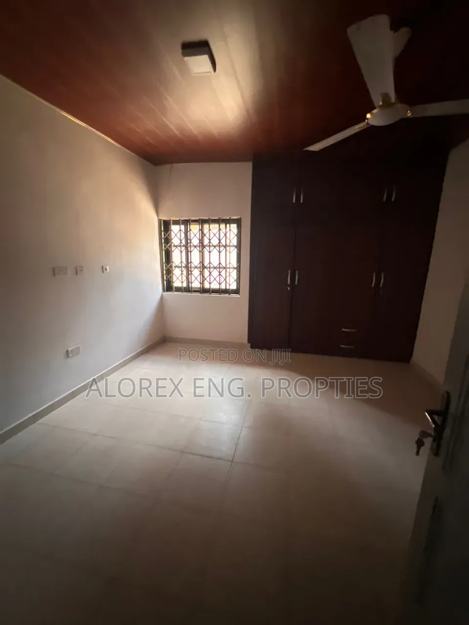 4bdrm House in Medina, Estate for rent