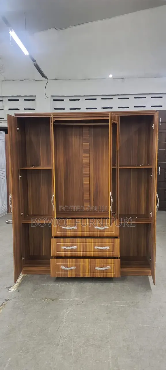 4 Door Wardrobe (9654)