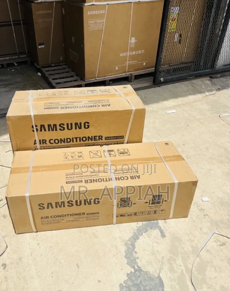Sleek Design Samsung 2.5hp Air Conditioner(R410 Gas)W/Remote Control