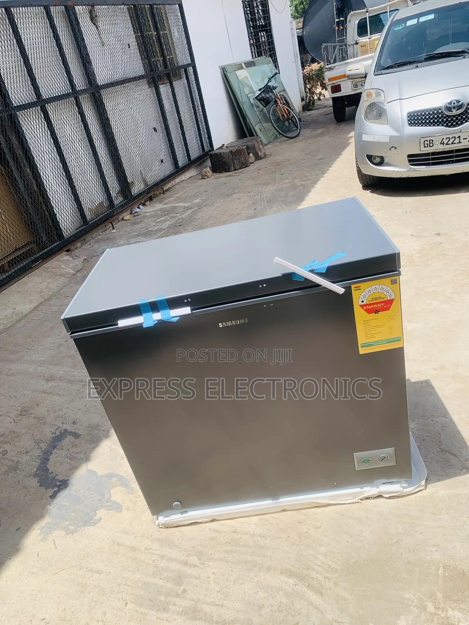 Energy Efficiency Chest Freezer 198l Samsung