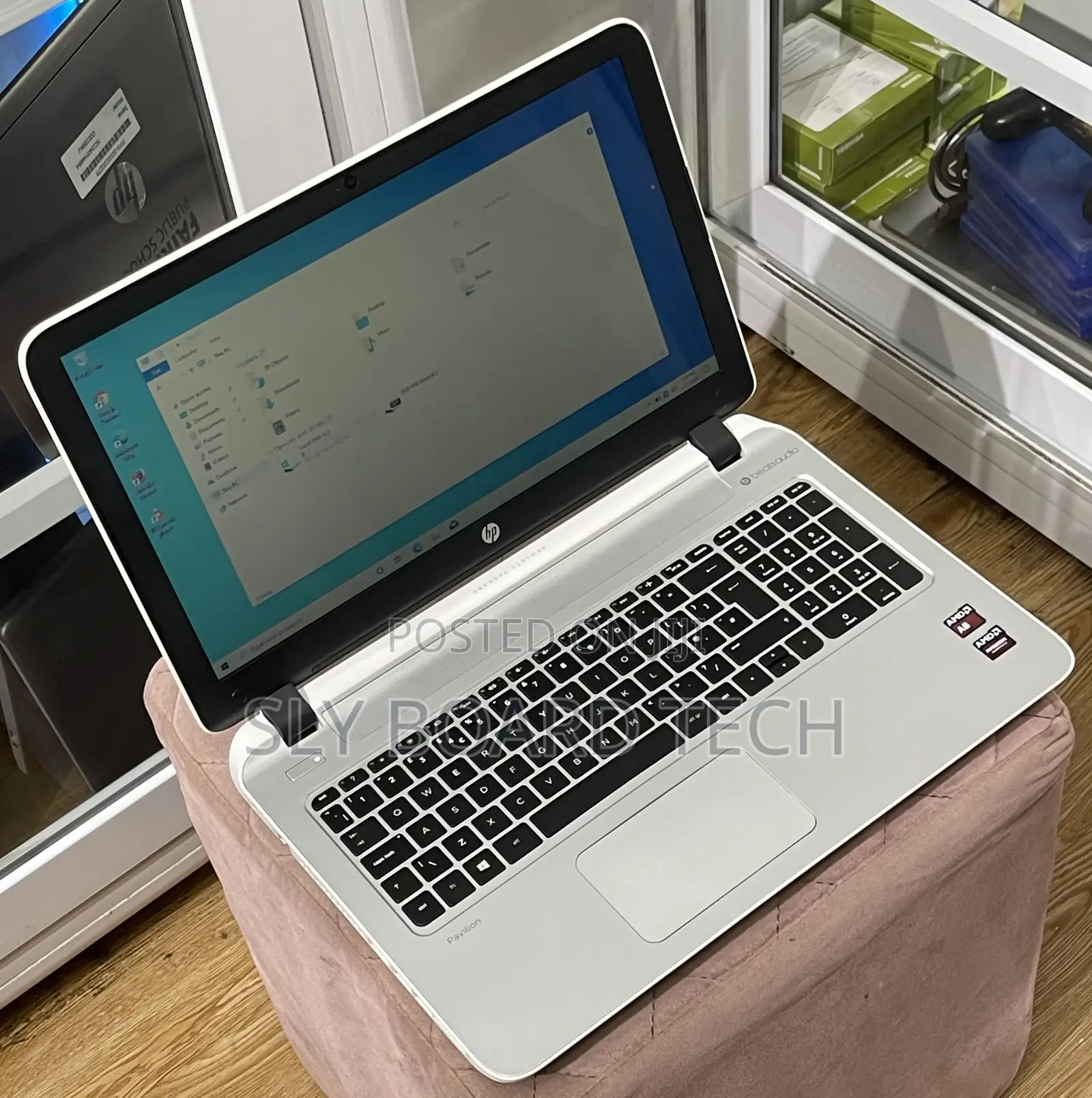 Laptop HP Pavilion 15 8GB AMD A8 HDD 1T