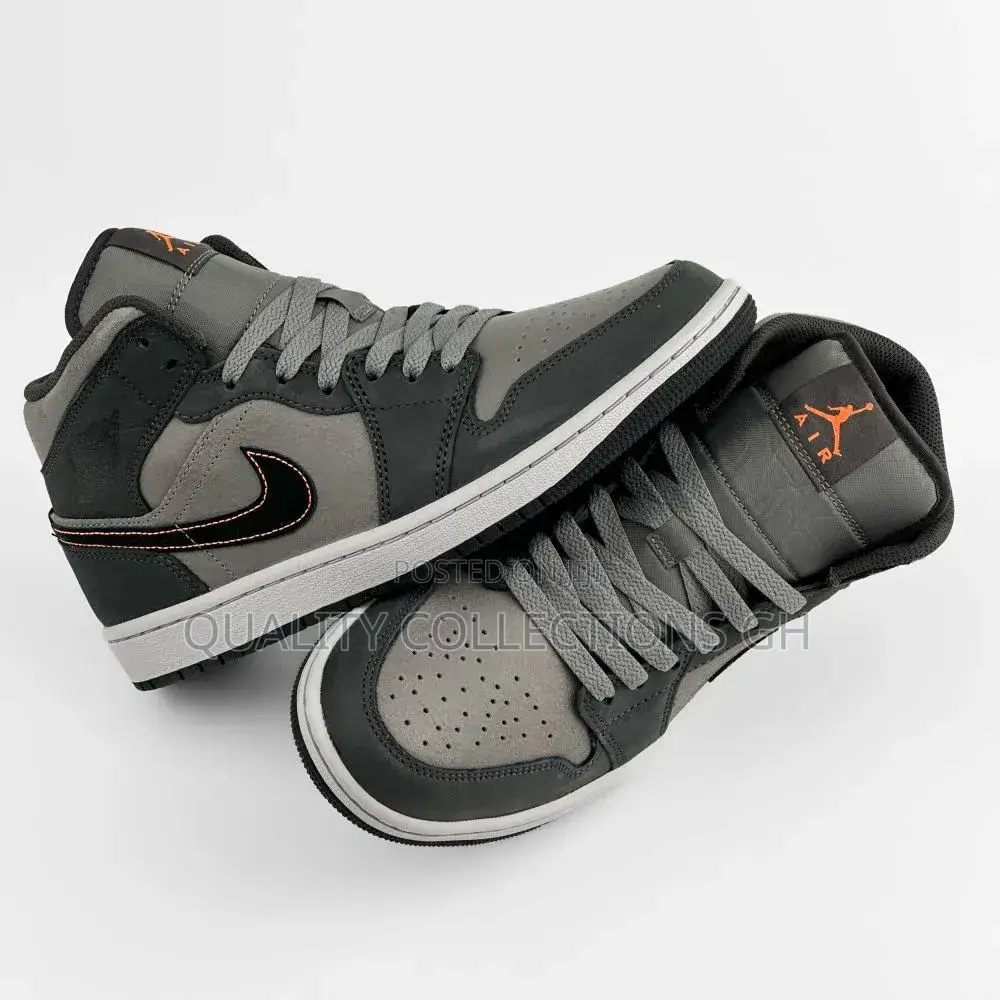 Air Jordan 1 Night Stadium