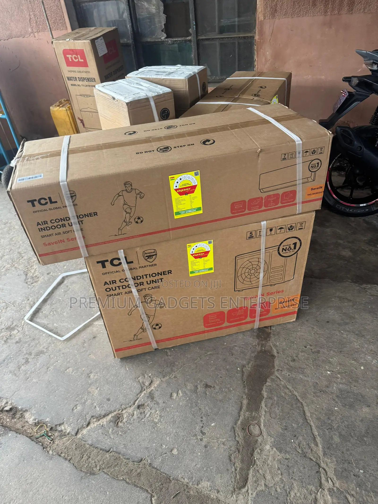 TCL 2.5hp Split on/Off Air Condition R32 | Quadrupuri Filters 3 Stars