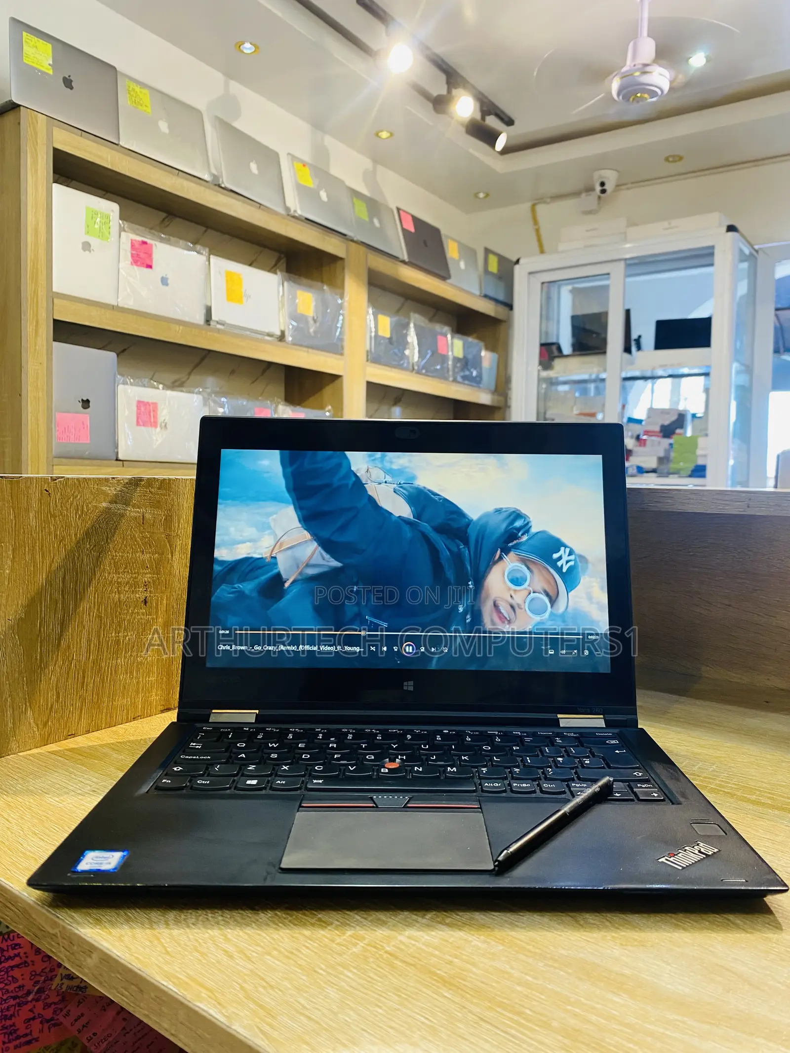 Laptop Lenovo Yoga 260 8GB Intel Core i5 SSD 256GB