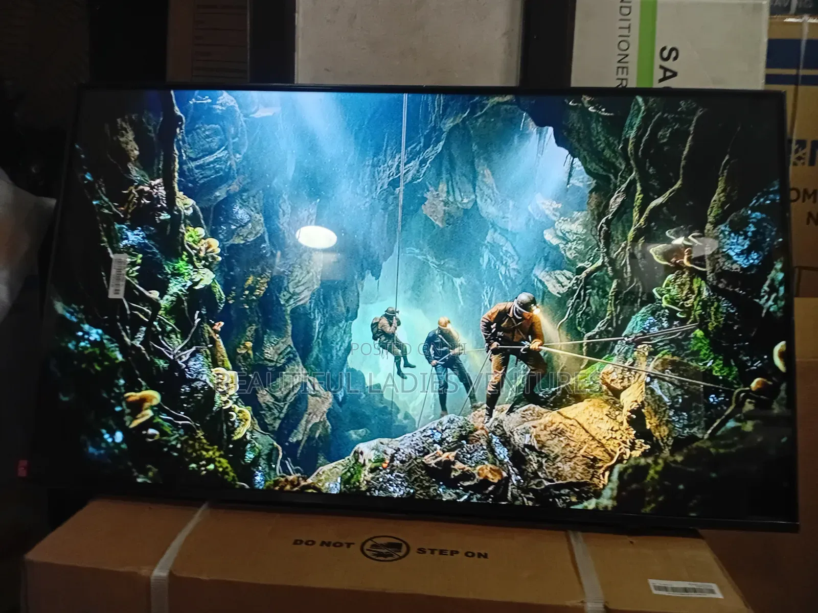 Samsung 43-Inch Full Hd Smart Tv for Modern Homes
