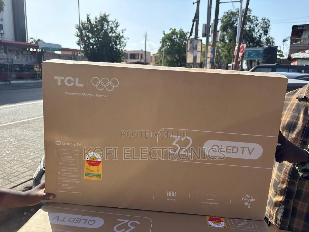 TCL 32” Smart Tv Compact Size With Premium Viewing Experience