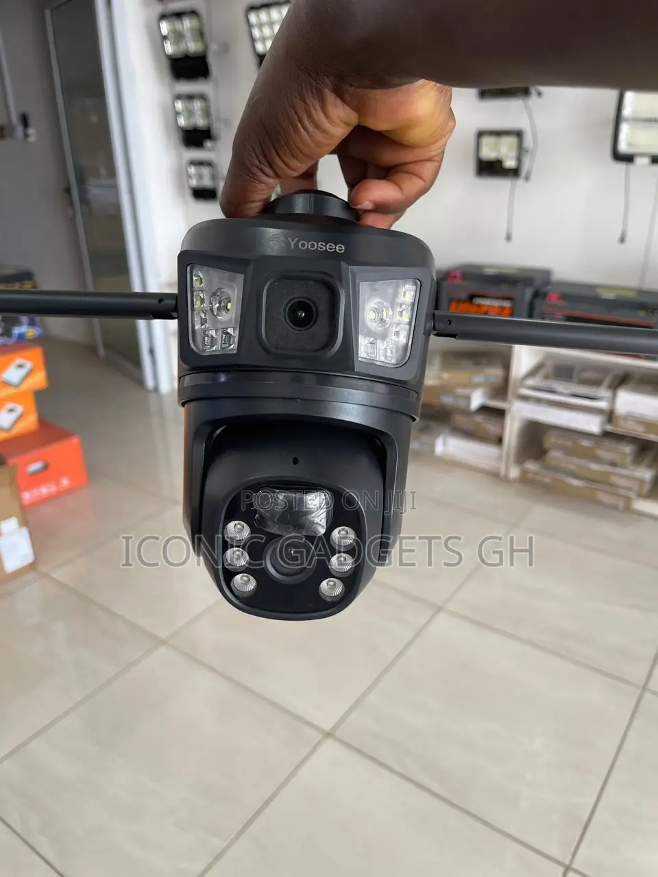 Dual-Lens Solar Security Camera
