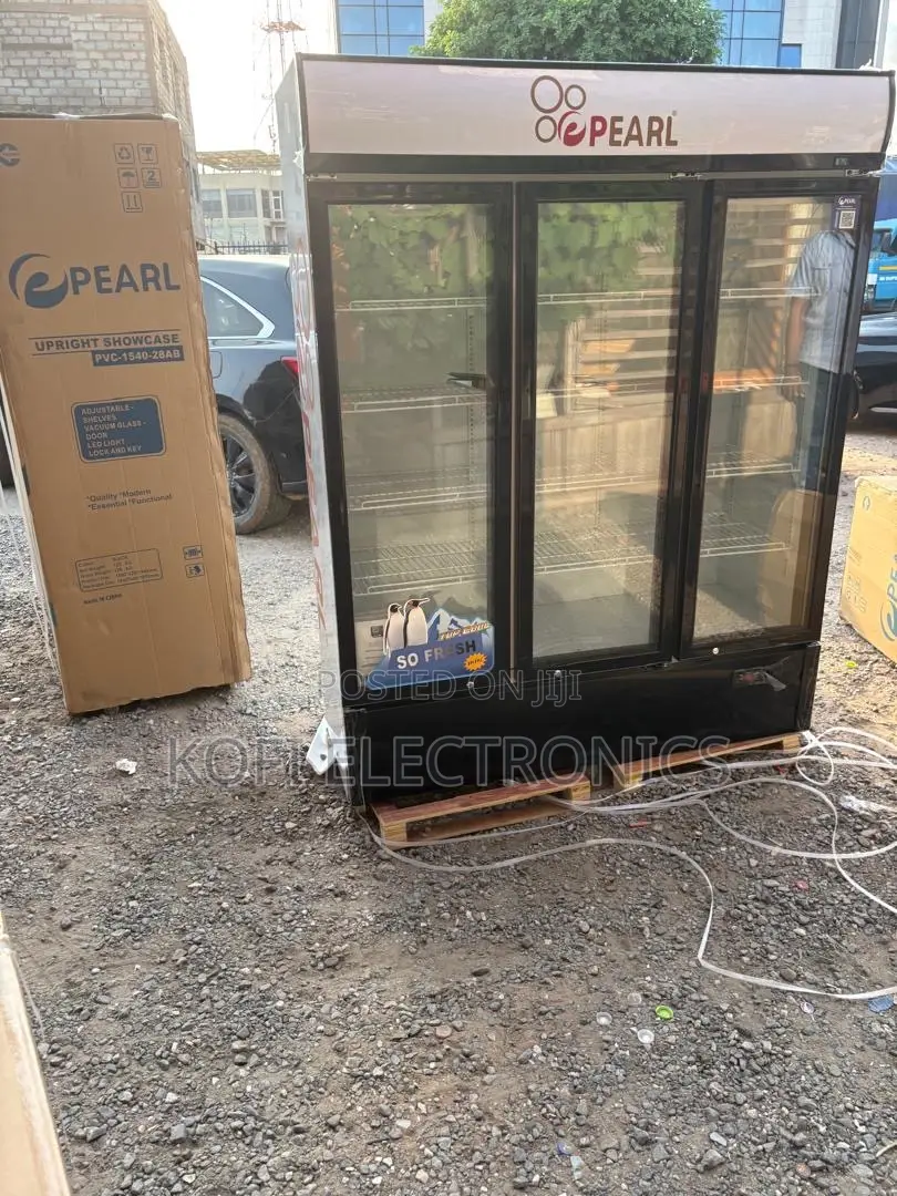 Pearl 950l Display Refrigerator Ideal for Shops Restaurants