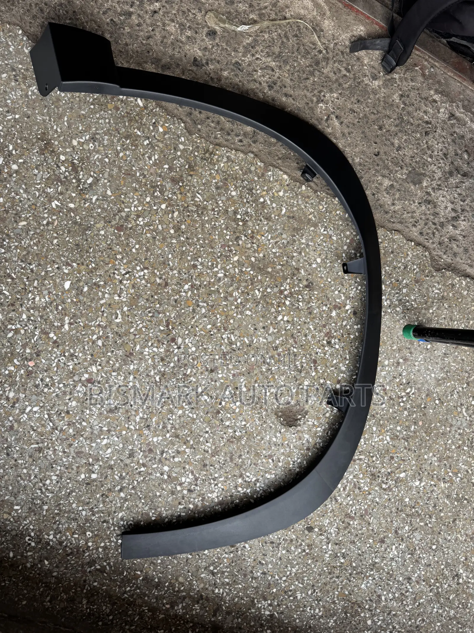 Toyota Highlander Grand Fender Moulding