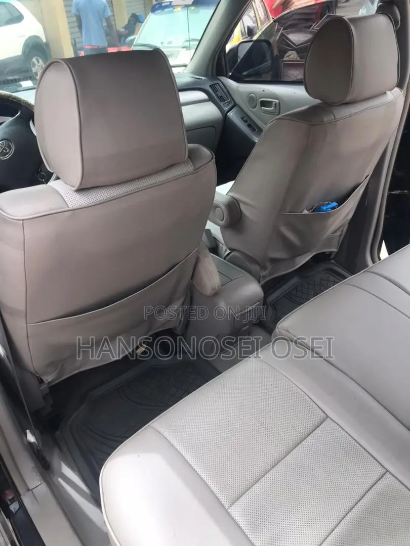 Toyota Highlander 2010 Black