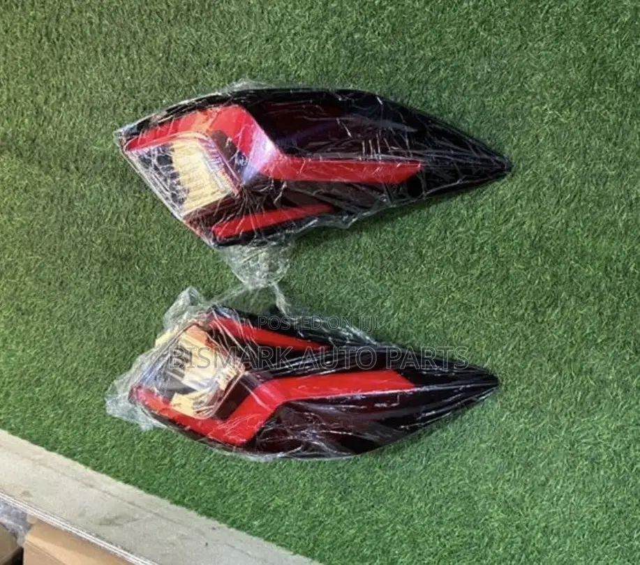 Honda Civic 2022 2023 2024 2025 Taillight Hatch Back Taillight Pair