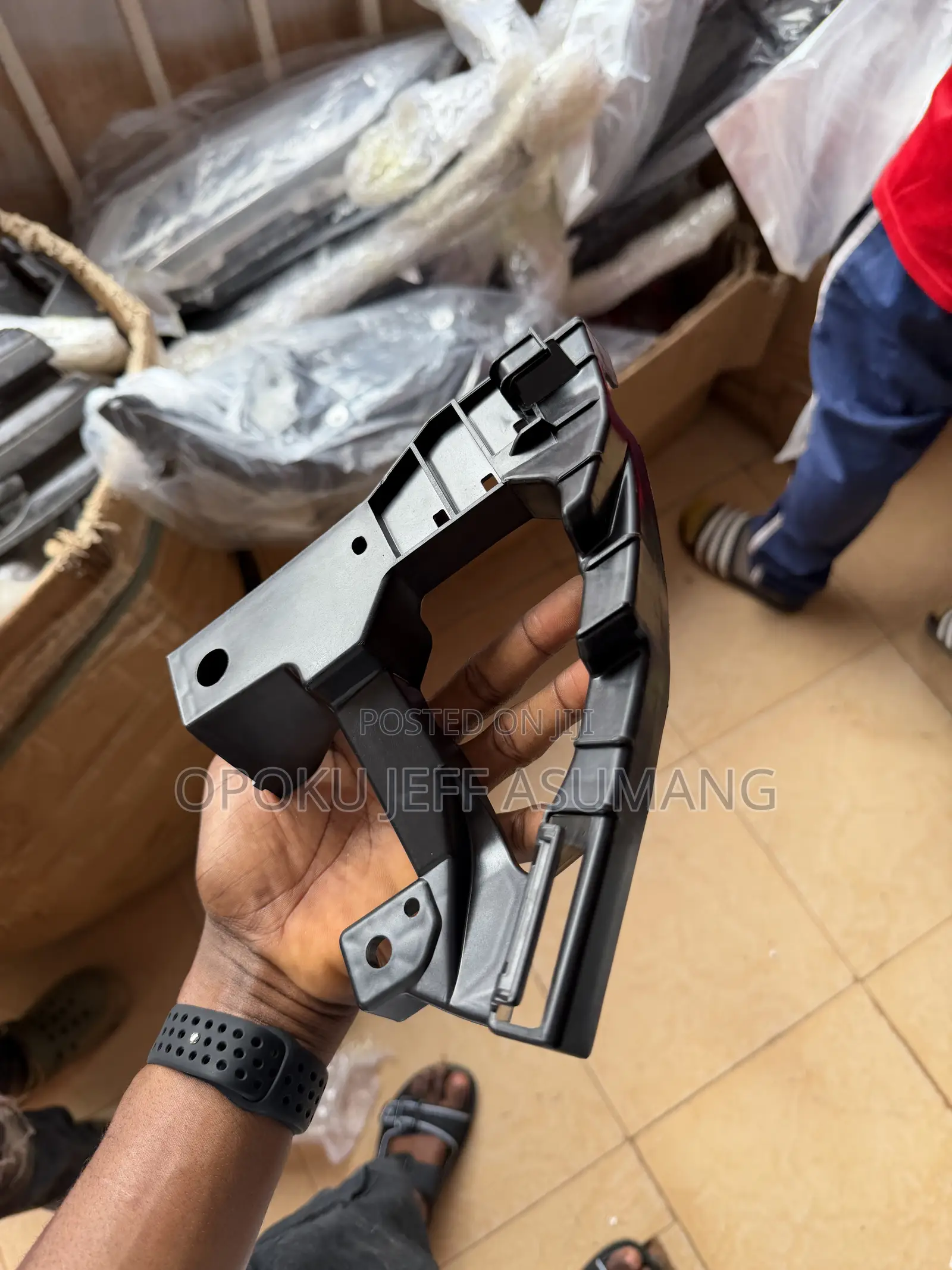 Honda Hr - V 2015 - 2018 Headlight Bracket / Seat