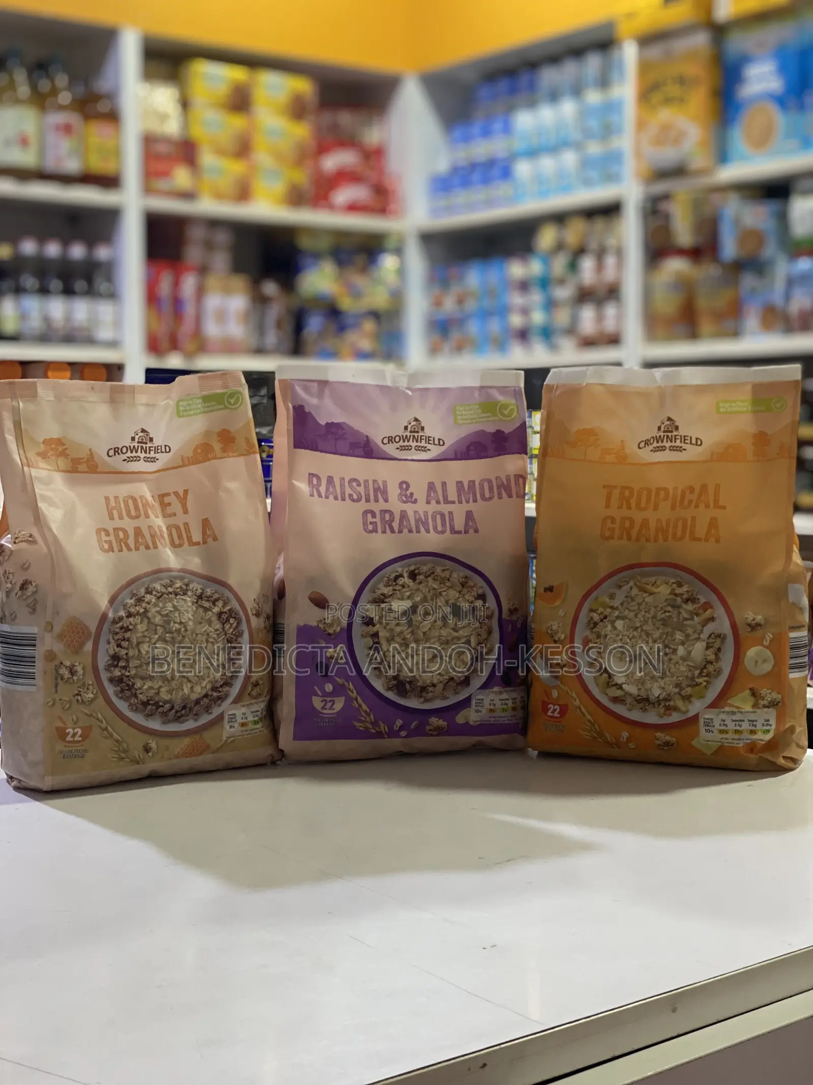 Tropical, Honey , Raisins and Almonds Granola