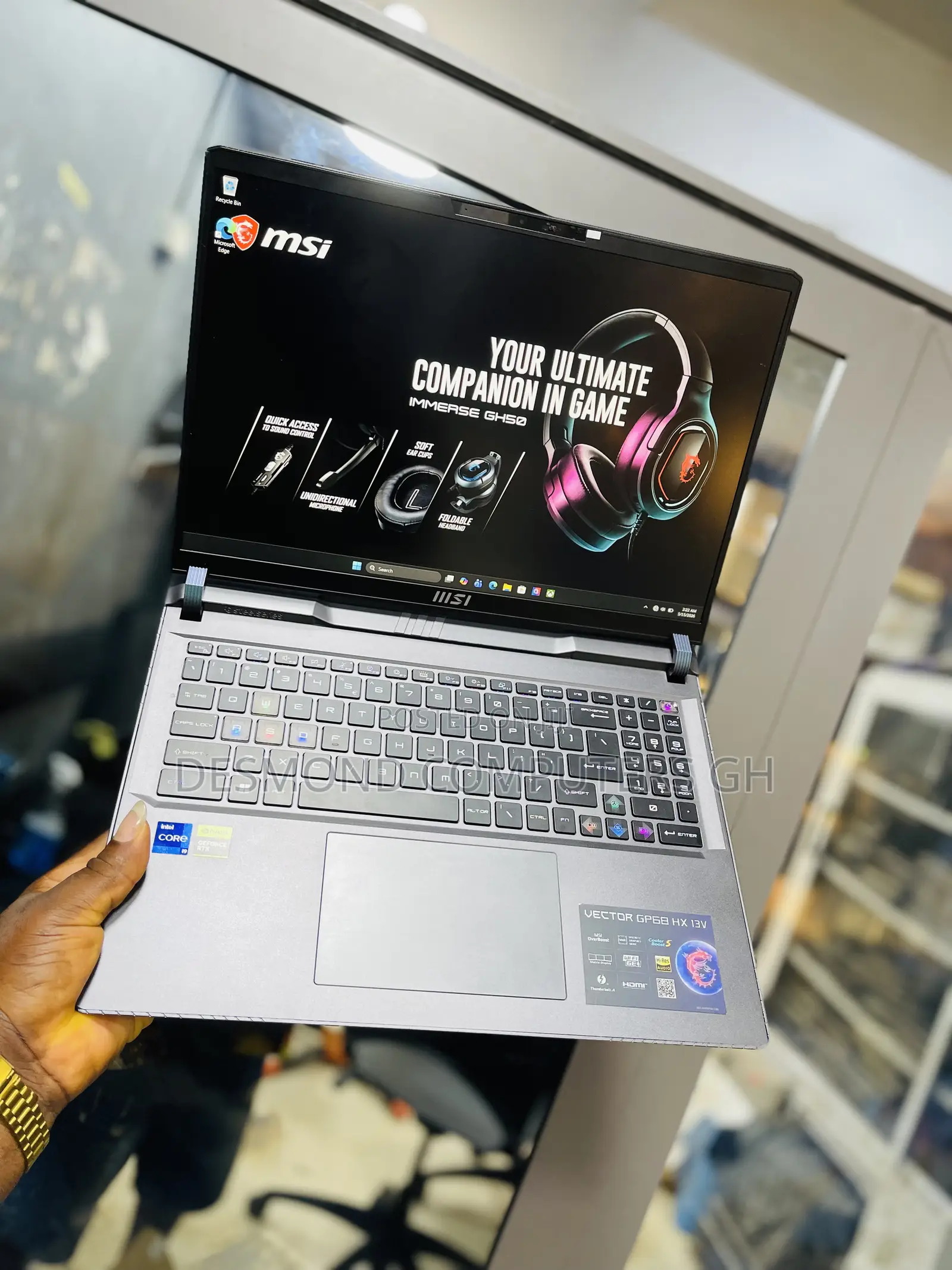 Laptop MSI Vector GP68 HX 13V 16GB Intel Core i9 SSD 1T