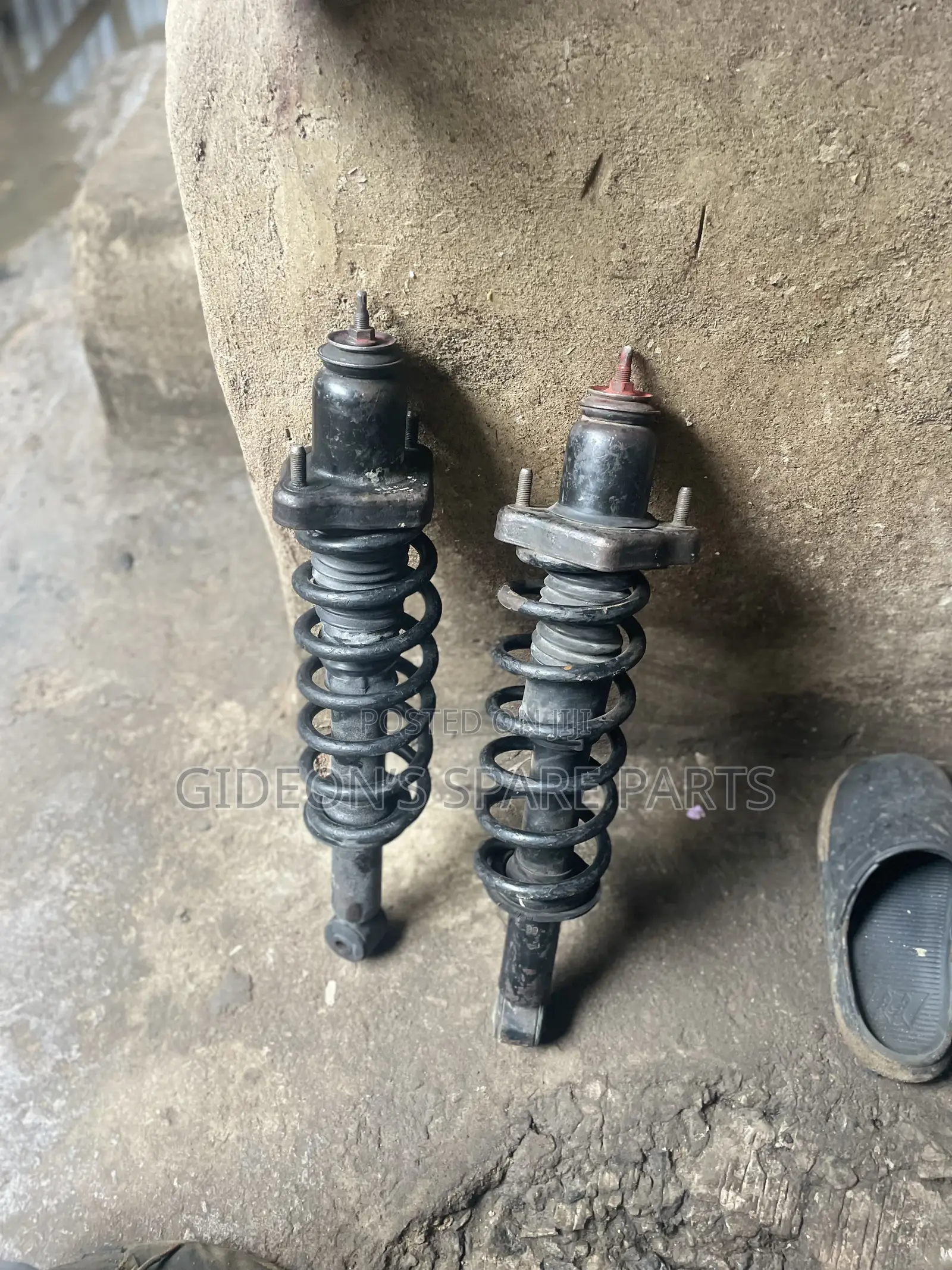 Mitsubishi Outlander Back Shock Absorber