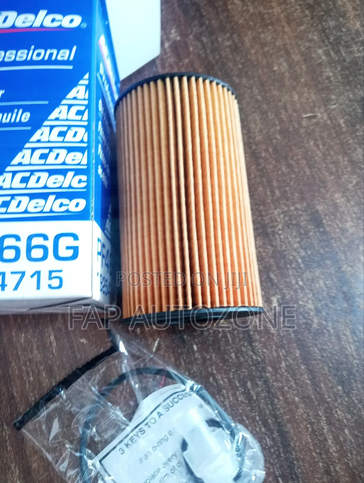 Original Oil Filter for Toyota Landcruiser and Toyota V8 Cars From USA