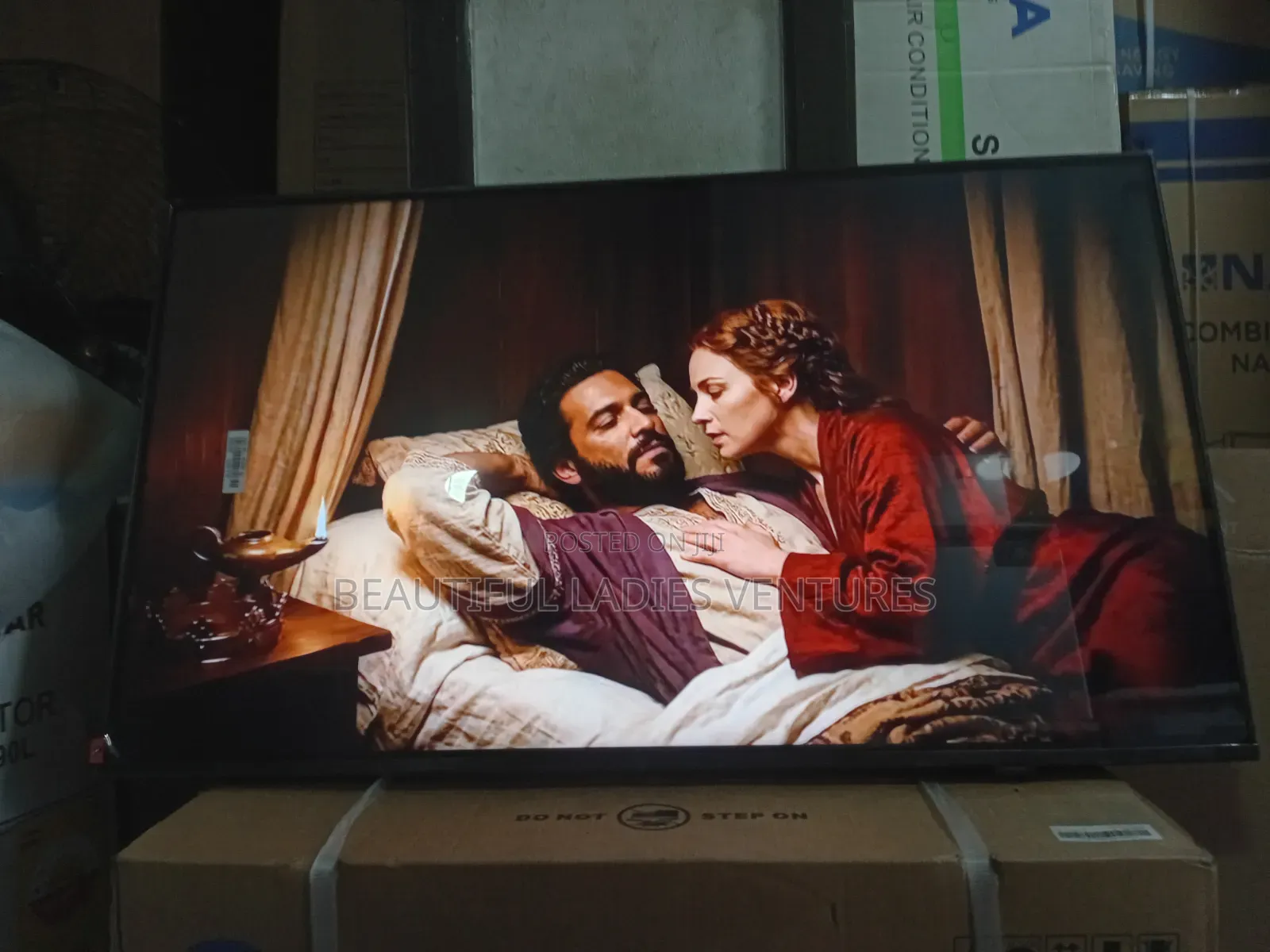Samsung 43-Inch Smart Led Tv With Vibrant Colors