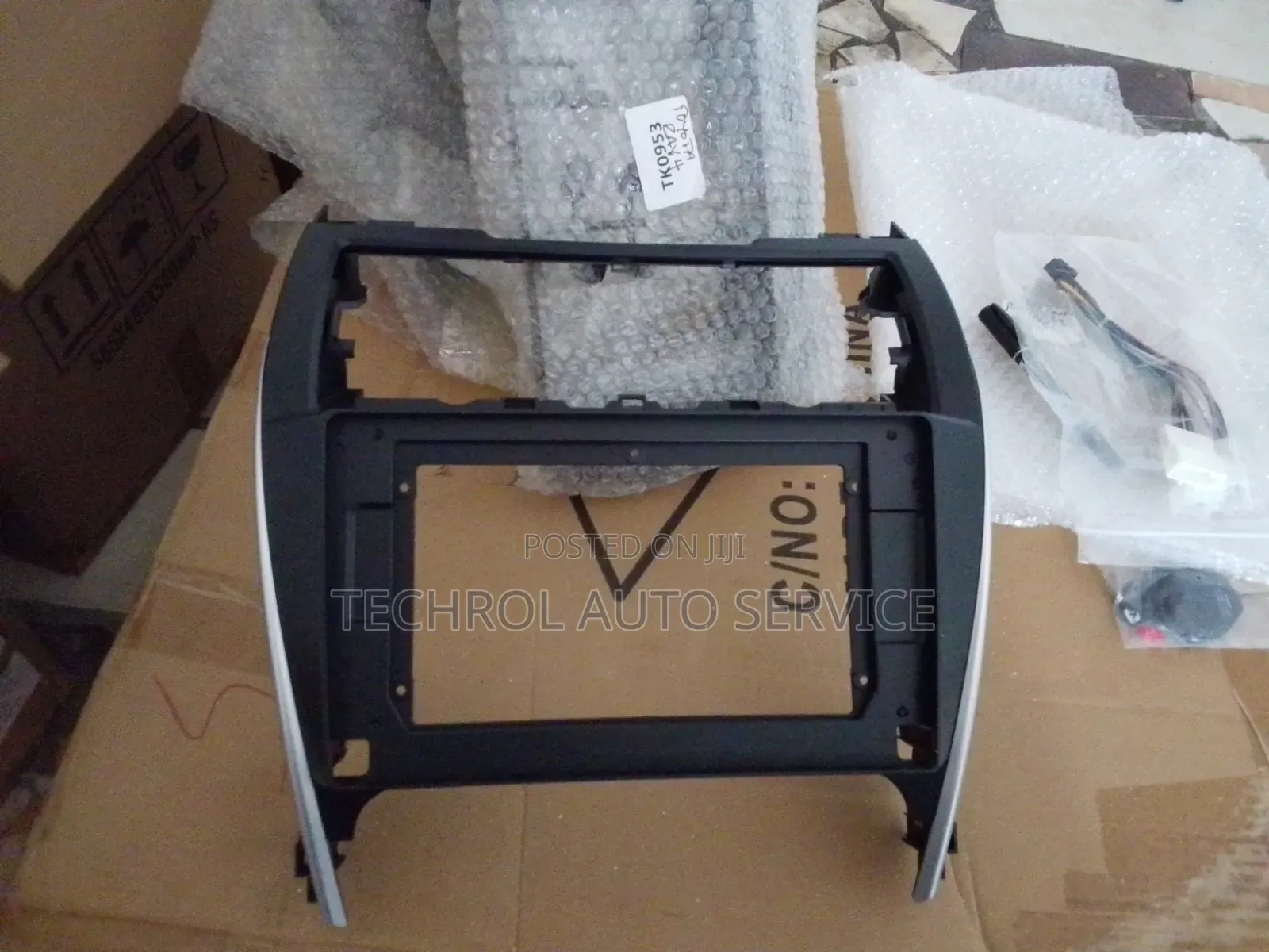 Toyota Camry 2013,14,15 Android Radio Frame/Panels