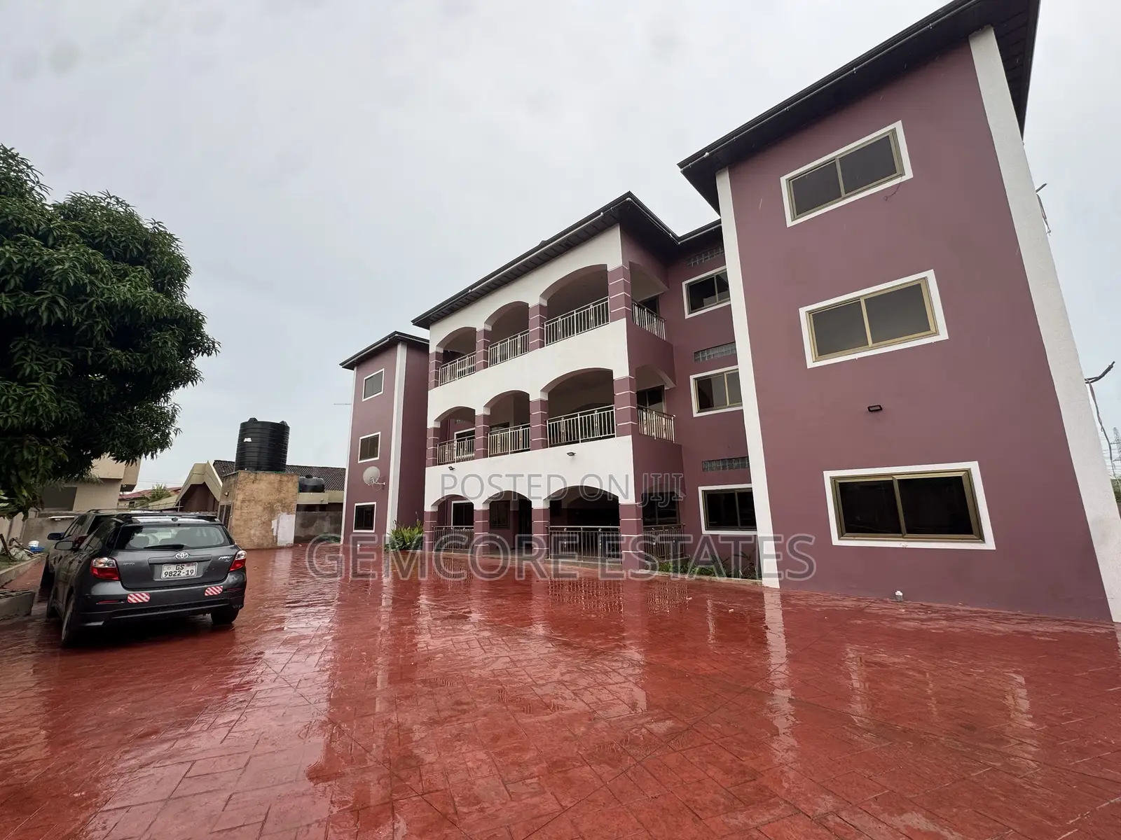 2bdrm Apartment in East Legon for sale