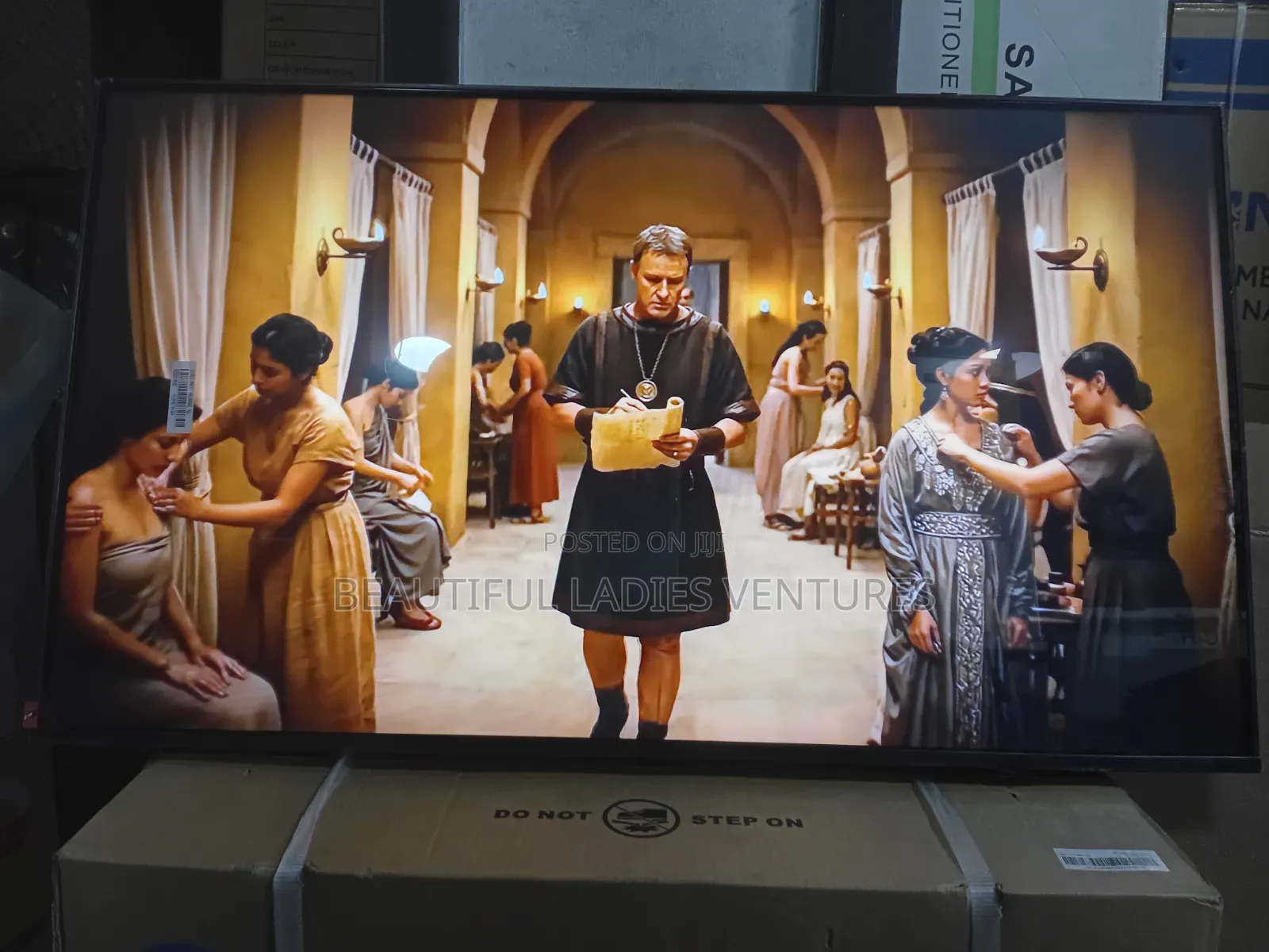 Samsung 43” Smart Tv With Crystal Picture Performance