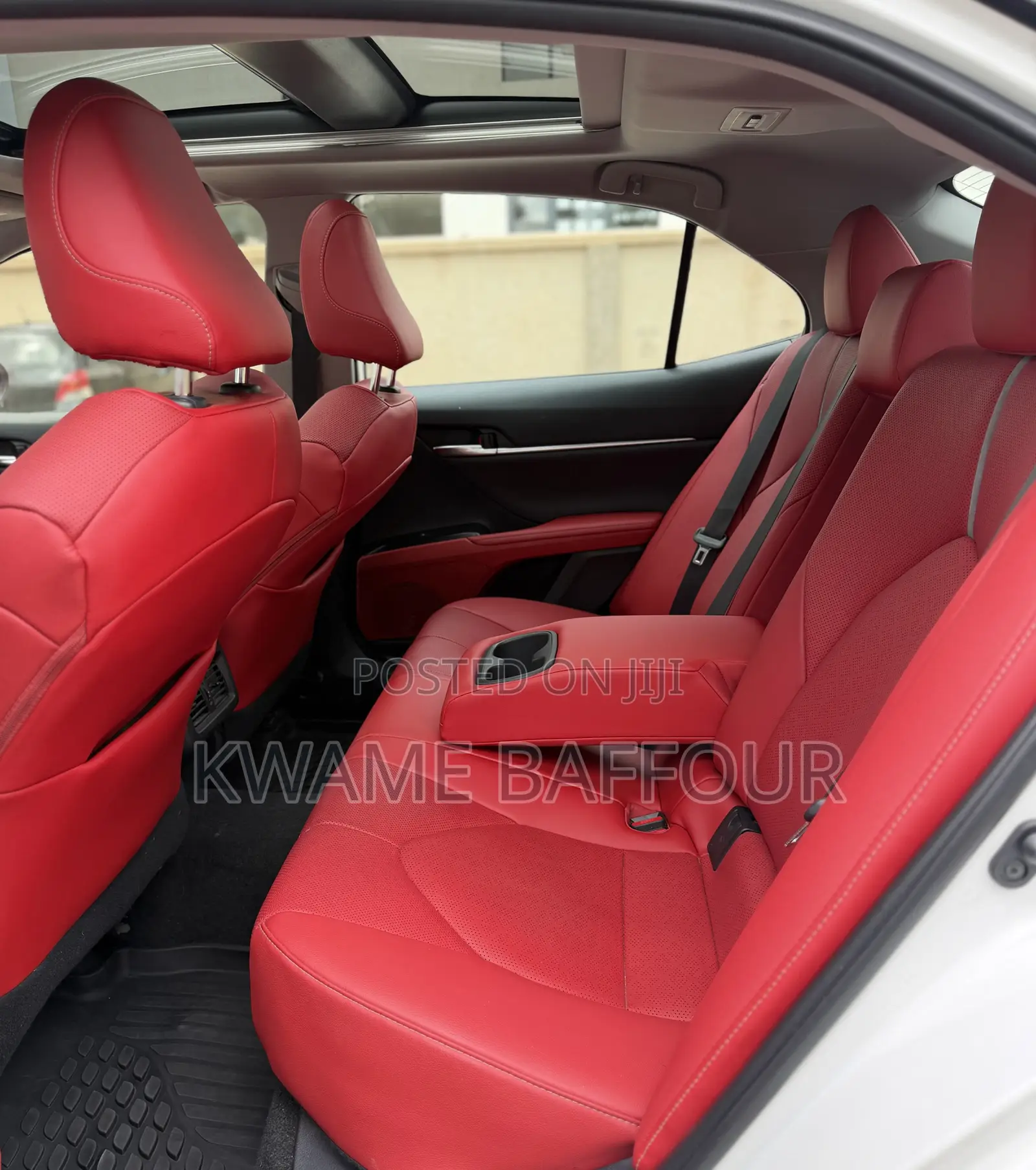 Toyota Camry 2020 White