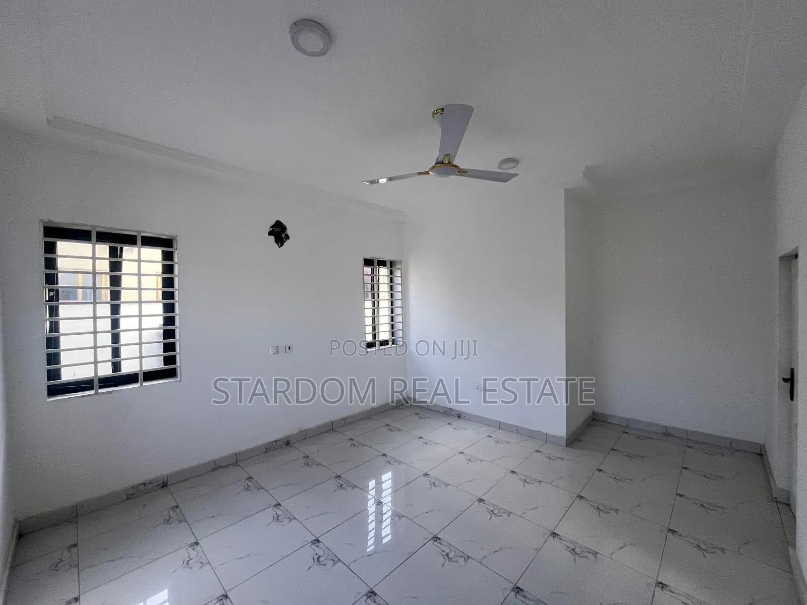 2bdrm Apartment in East Legon, American House for rent
