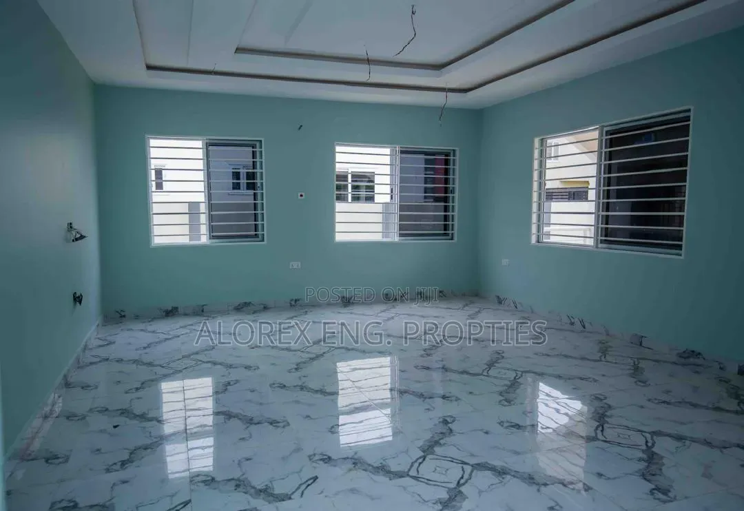 2bdrm House in Oyarifa, Owusu Ansah for sale