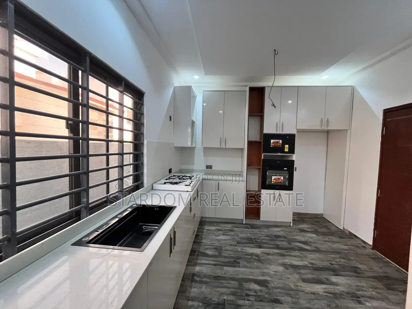 3bdrm Bungalow in Oyarifa for sale