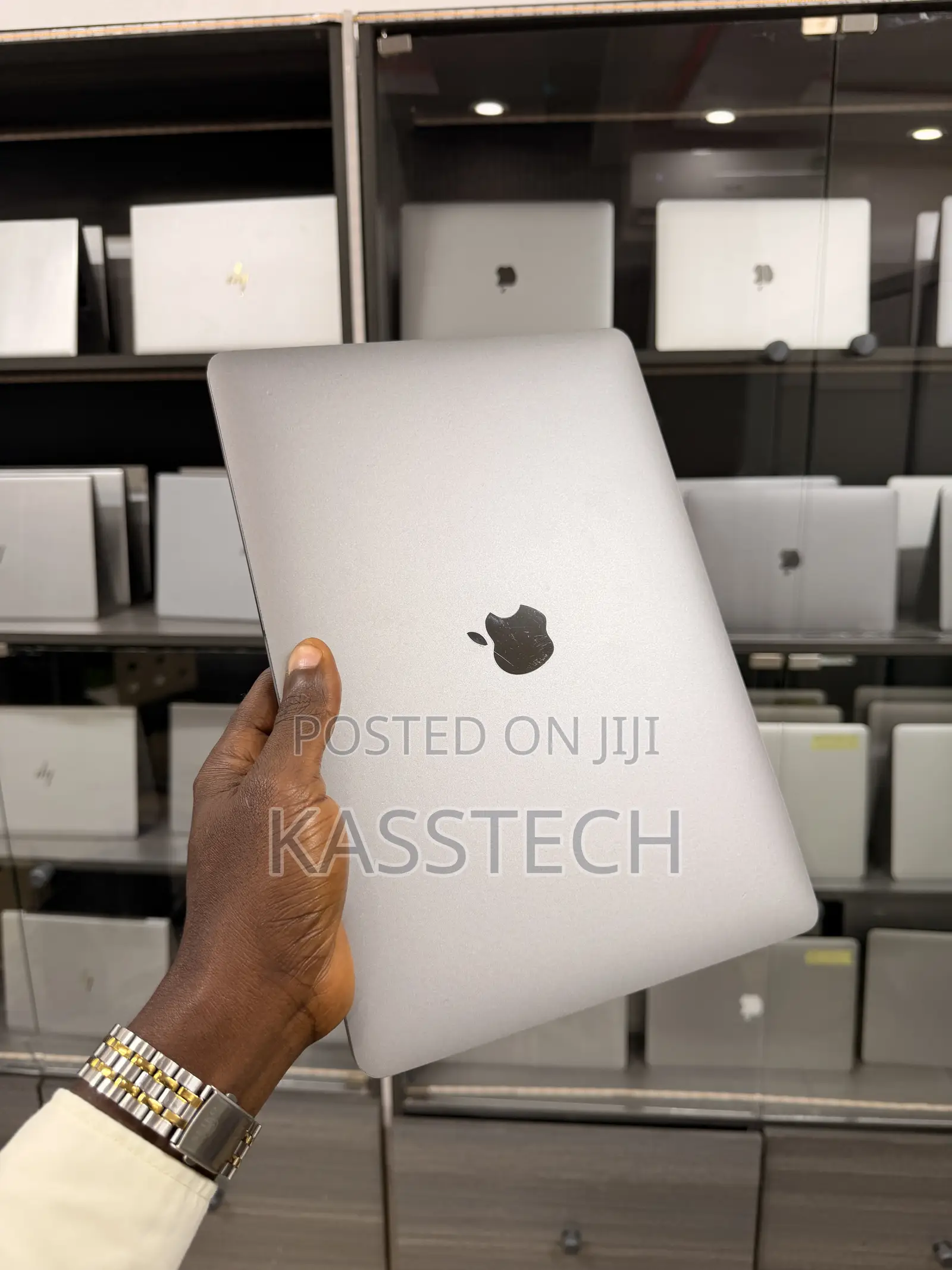 Laptop Apple MacBook Pro 2017 8GB Intel Core i5 SSD 128GB