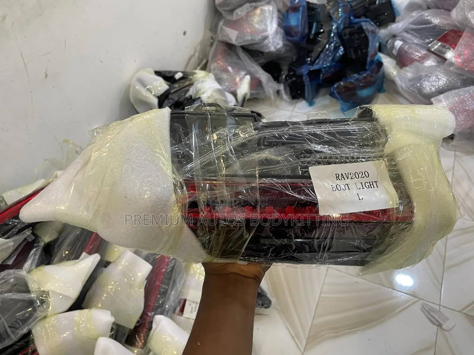 Toyota Rav4 2020 Boot Light
