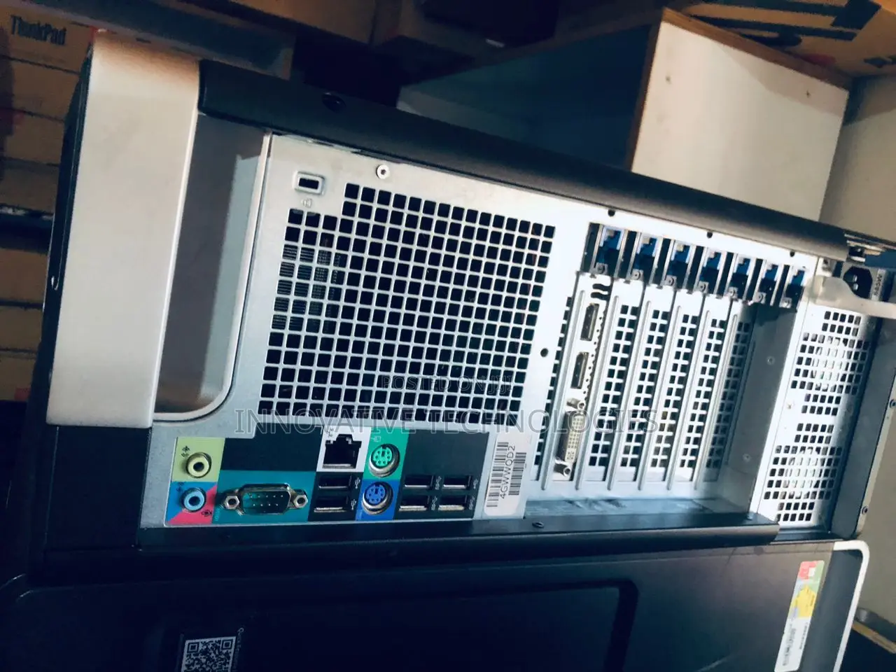 Desktop Computer Dell 16GB Intel Xeon HDD+SSD 256GB