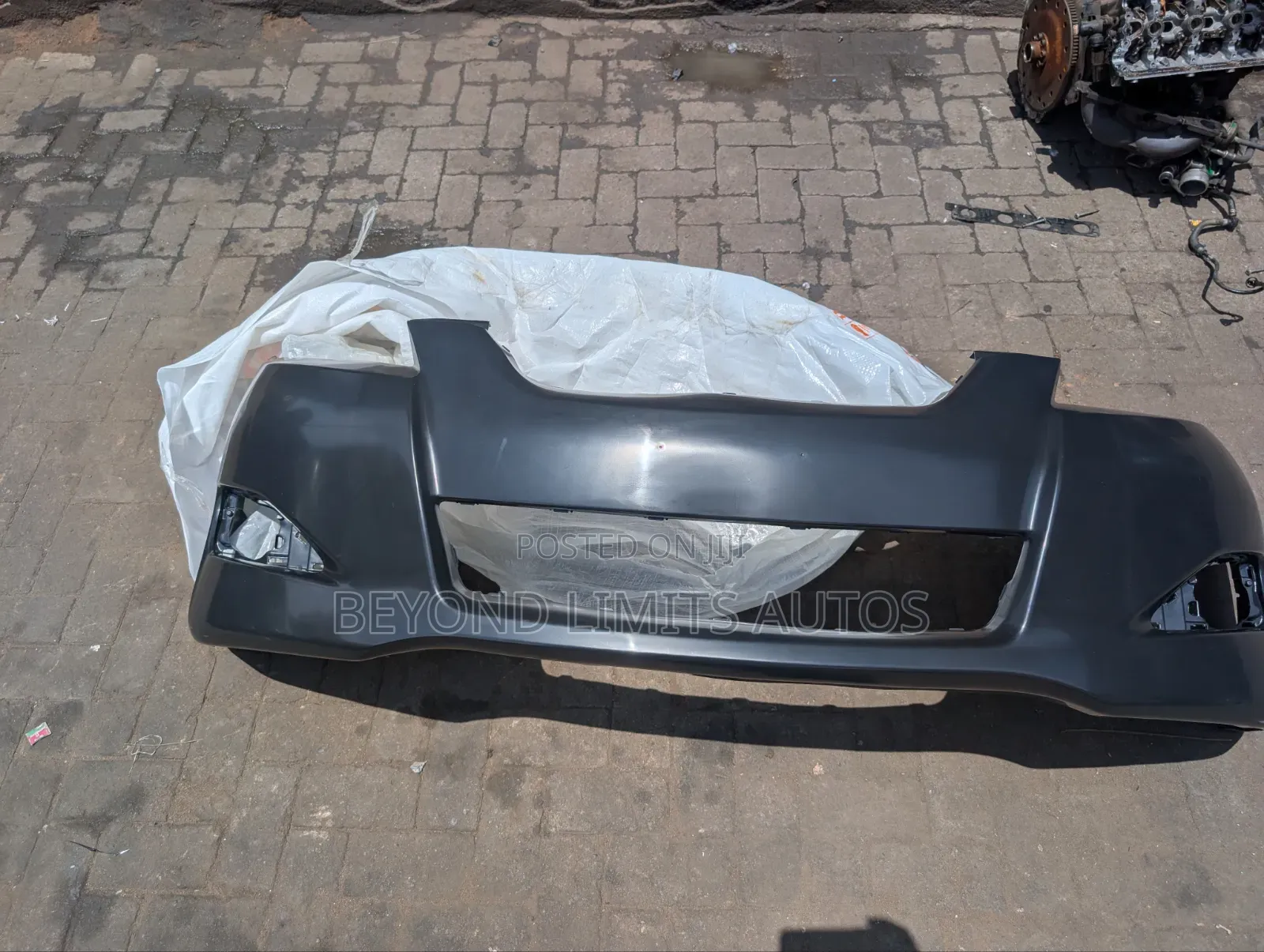 Toyota Matrix 2009 - 2012 Front Bumper Le Normal One