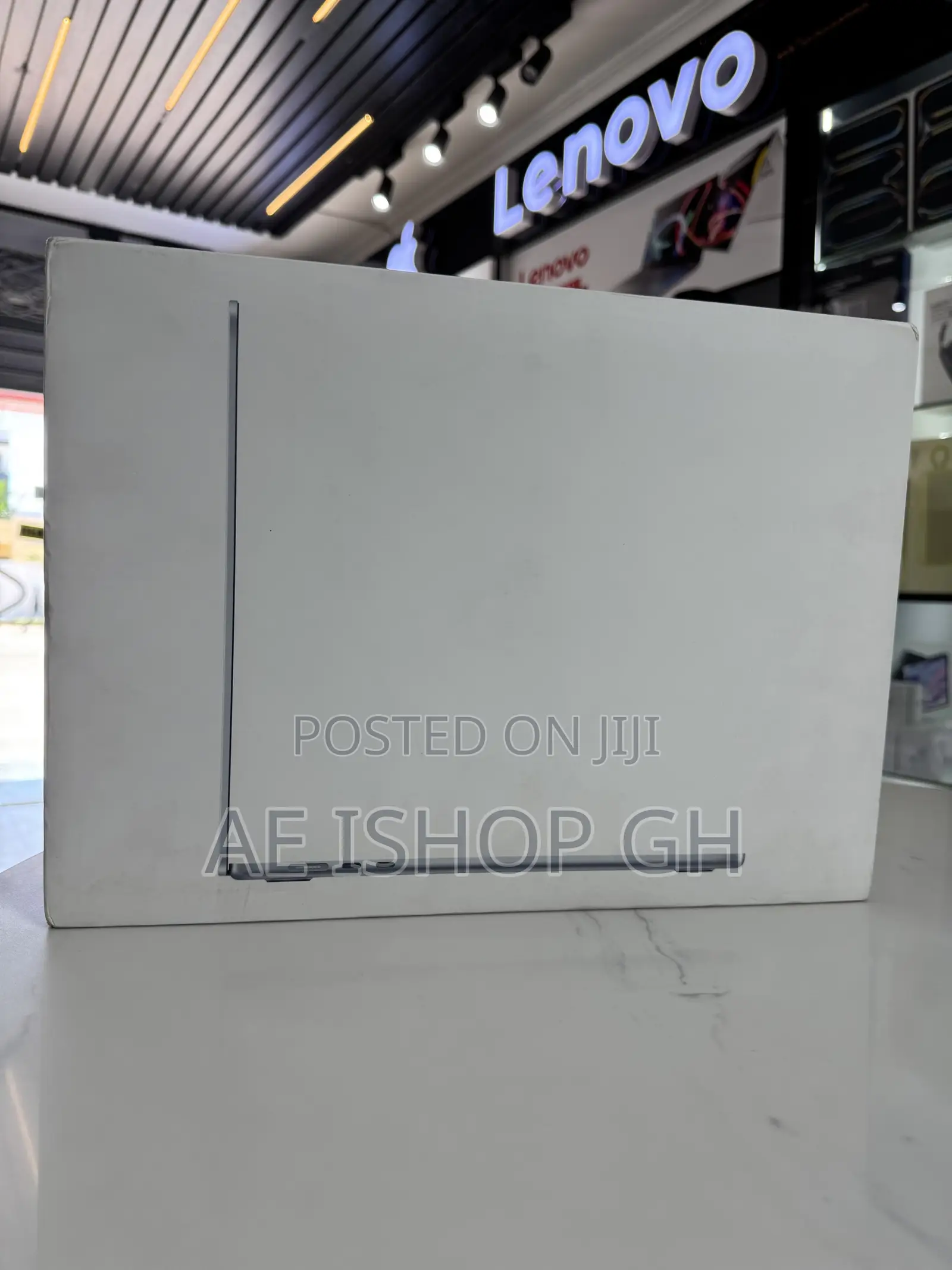 New Laptop Apple MacBook Air 2026 M5 16GB Apple M5 SSD 512GB