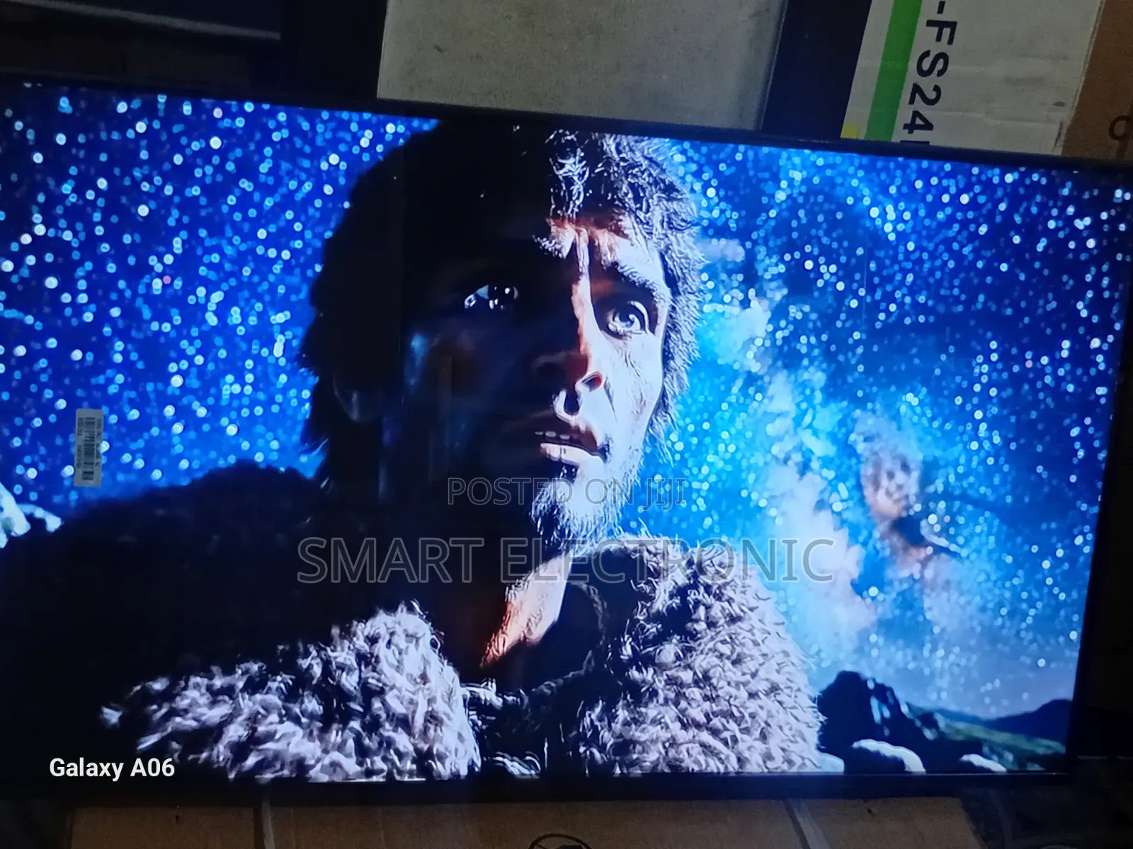 Samsung 43-Inch Smart Television With Rich Audio Output